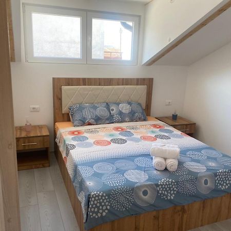 Apartments Naumovski Ohri Oda fotoğraf