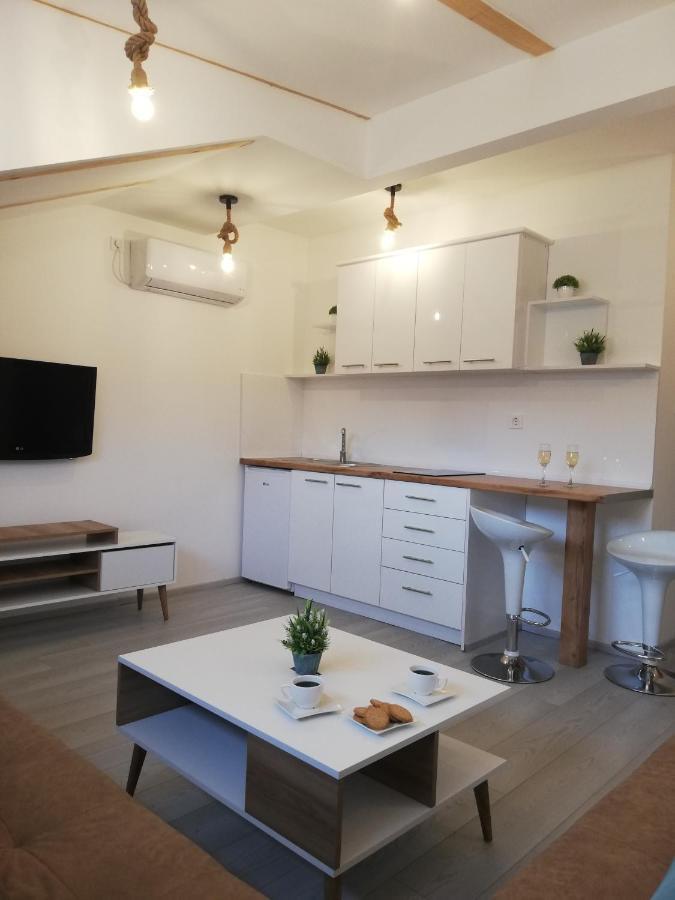 Apartments Naumovski Ohri Dış mekan fotoğraf