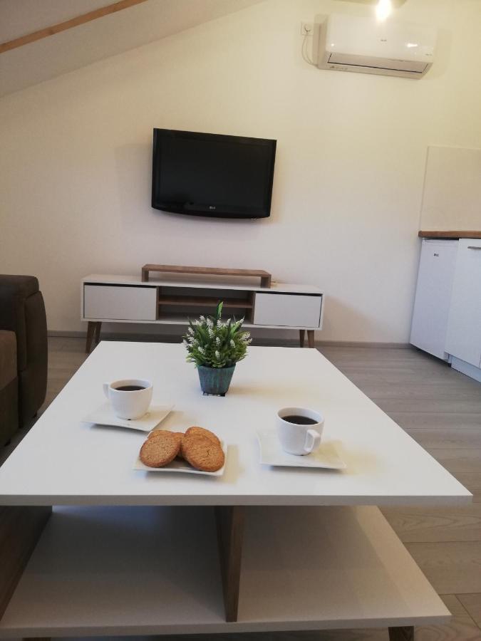 Apartments Naumovski Ohri Dış mekan fotoğraf