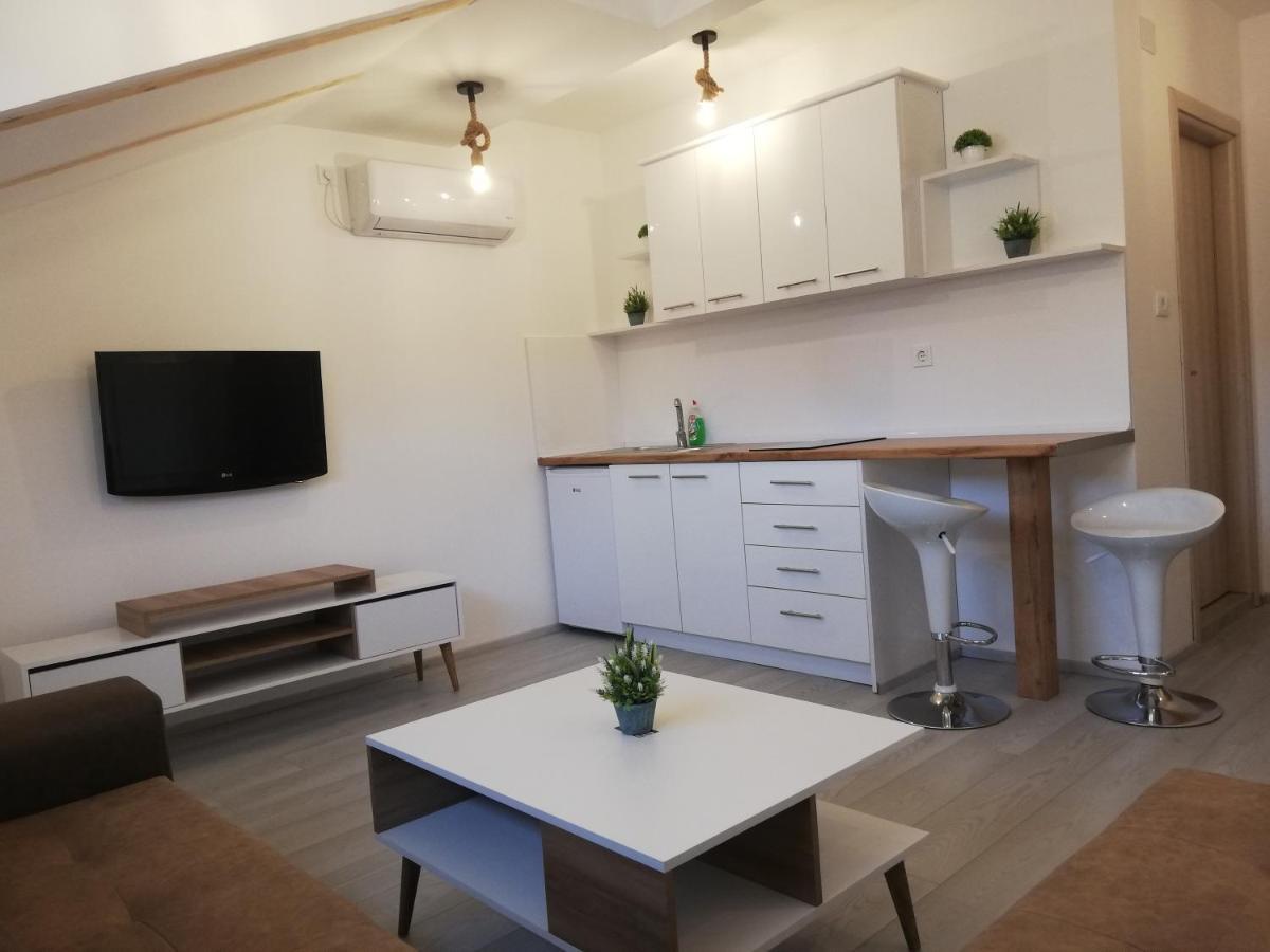 Apartments Naumovski Ohri Dış mekan fotoğraf